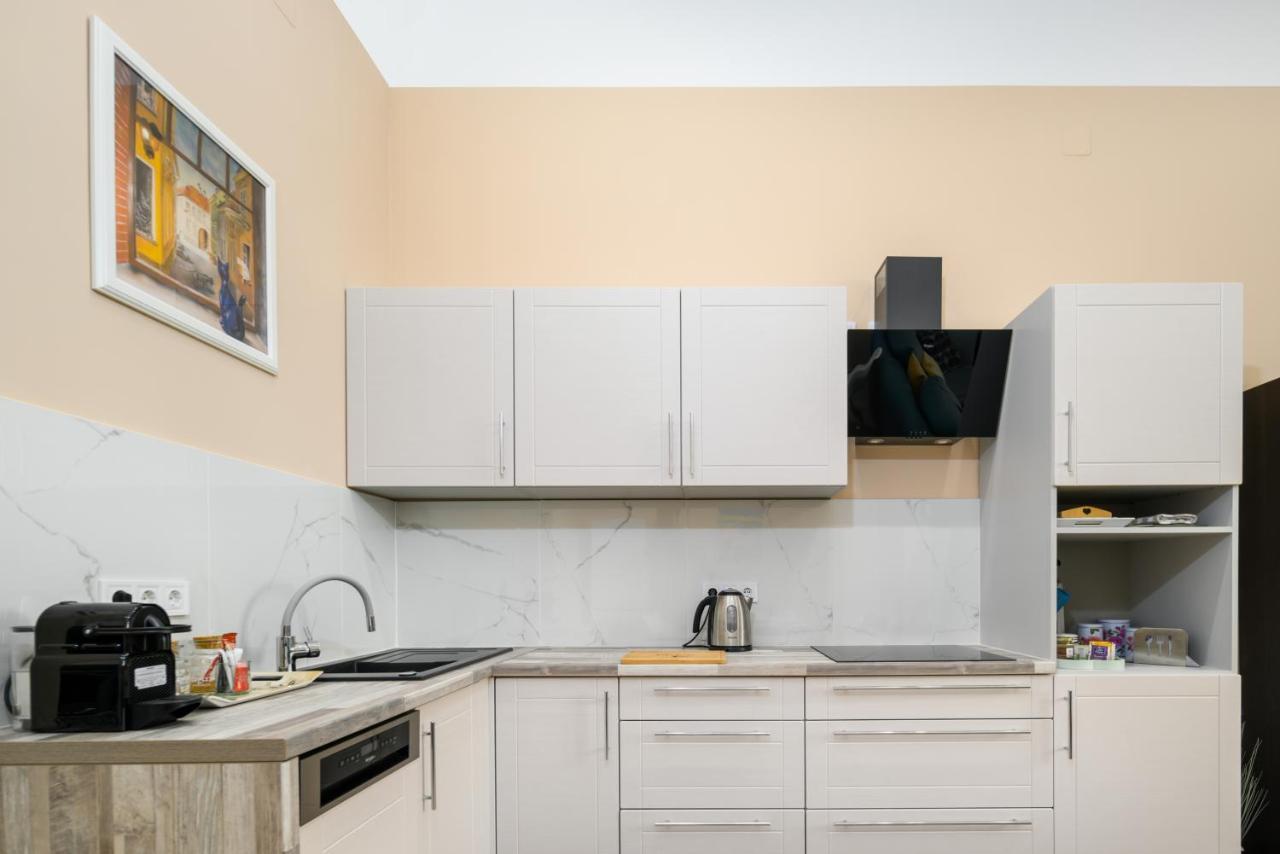 Ja18 Downtown Pearl - 2 Bedroom Apartment Budapest Extérieur photo