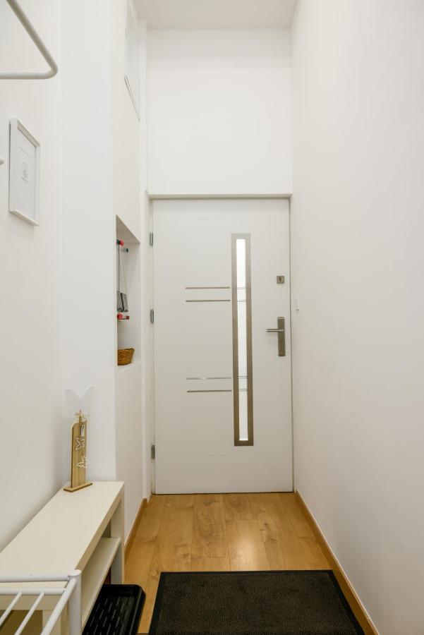 Ja18 Downtown Pearl - 2 Bedroom Apartment Budapest Extérieur photo